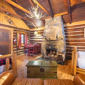 Hotel Storm Mountain & 